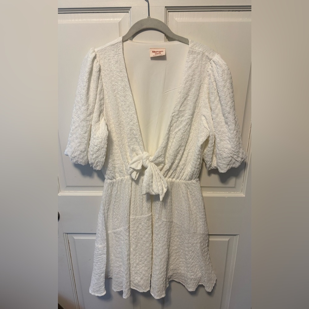 Showpo Australia white crinkle bow short dress women size 6 38 m medium